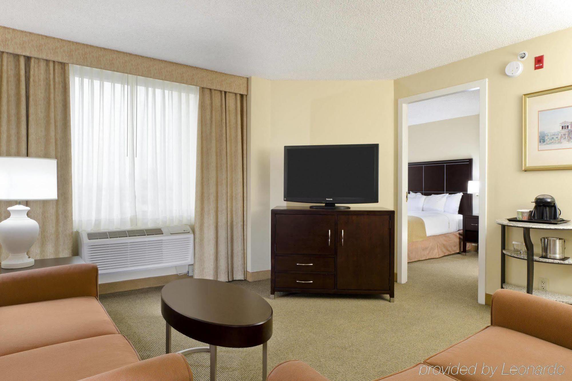 Doubletree By Hilton Los Angeles/Commerce Zimmer foto